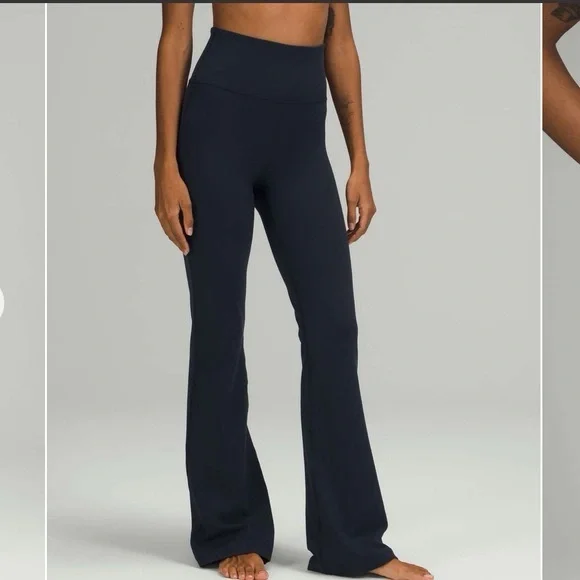 Lululemon Groove Super-High-Rise Flared Pant Nulu™True Navy - Picture 3 of 3